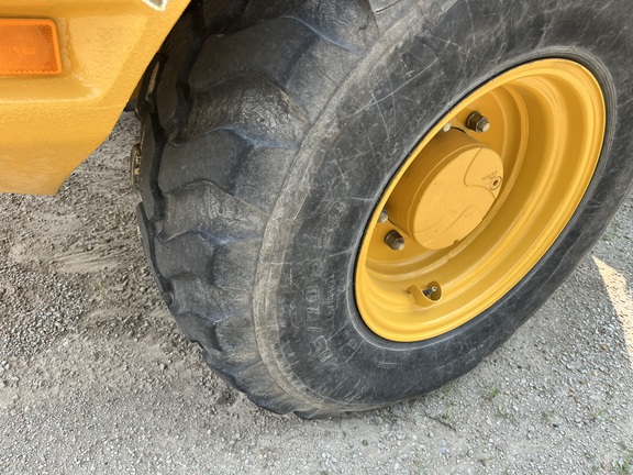 2021 John Deere 324L - Photo17