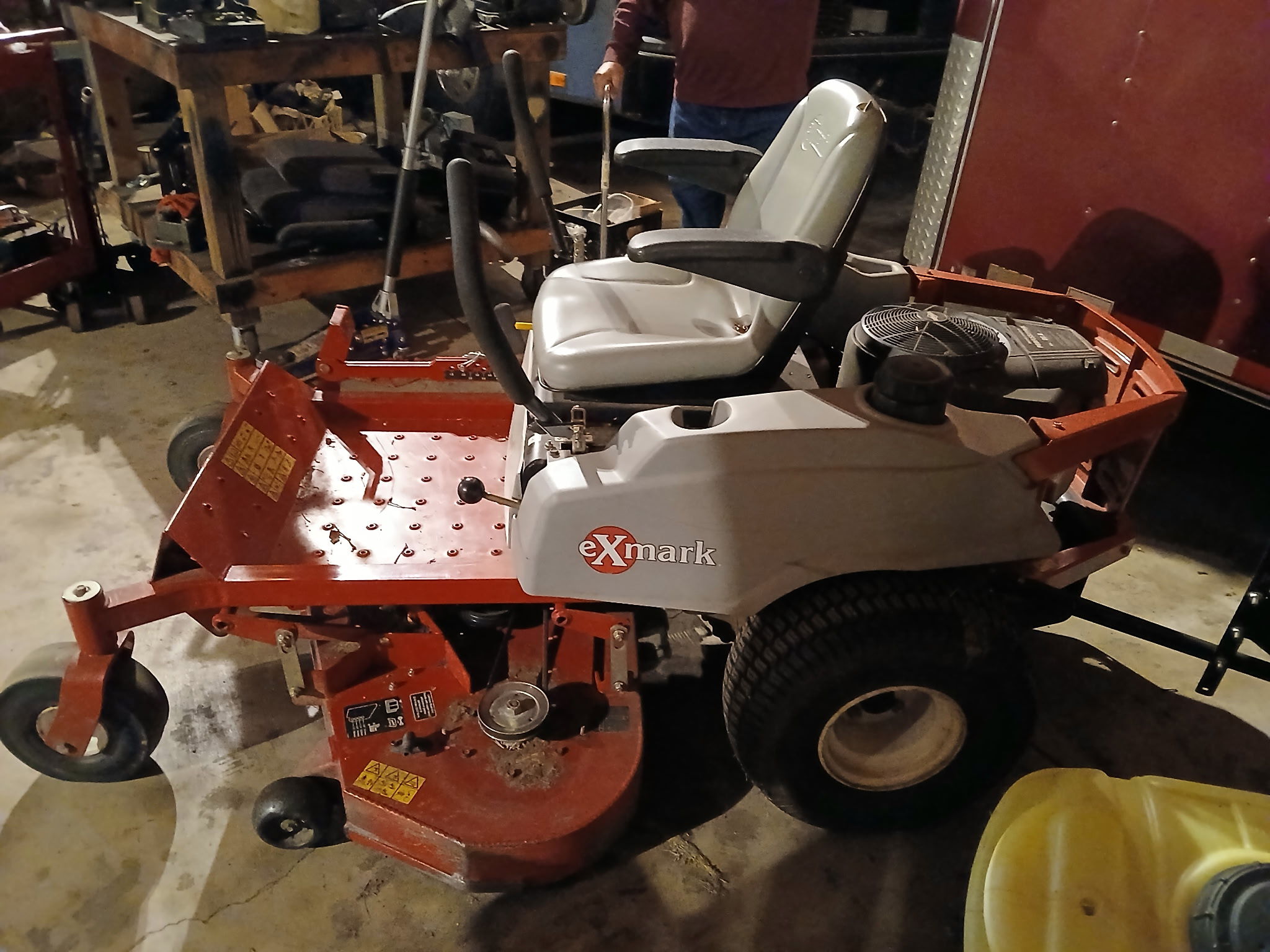 2007 Exmark QST22BE482 Image 2