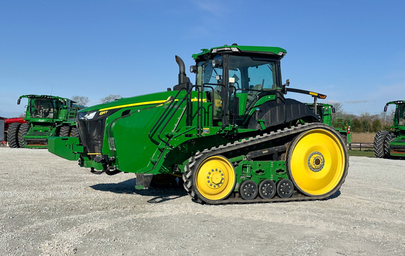 2021 John-Deere 8RT 410