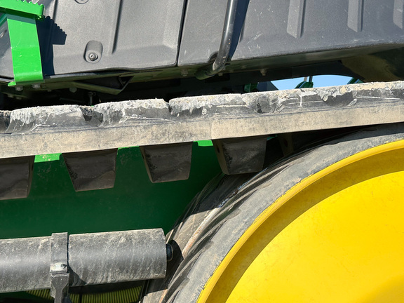 2021 John-Deere 8RT 410