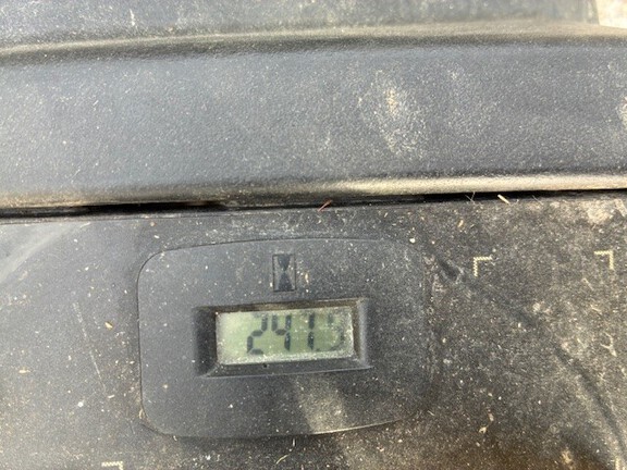 Used 2016 John Deere Z535M Zero Turn Mowers at Koenig Equipment in Greensburg, IN - Photo3