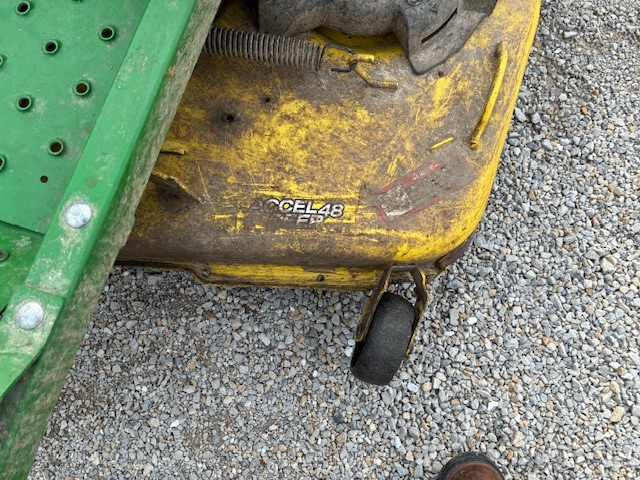 Used 2016 John Deere Z535M Zero Turn Mowers at Koenig Equipment in Greensburg, IN - PhotoXL6