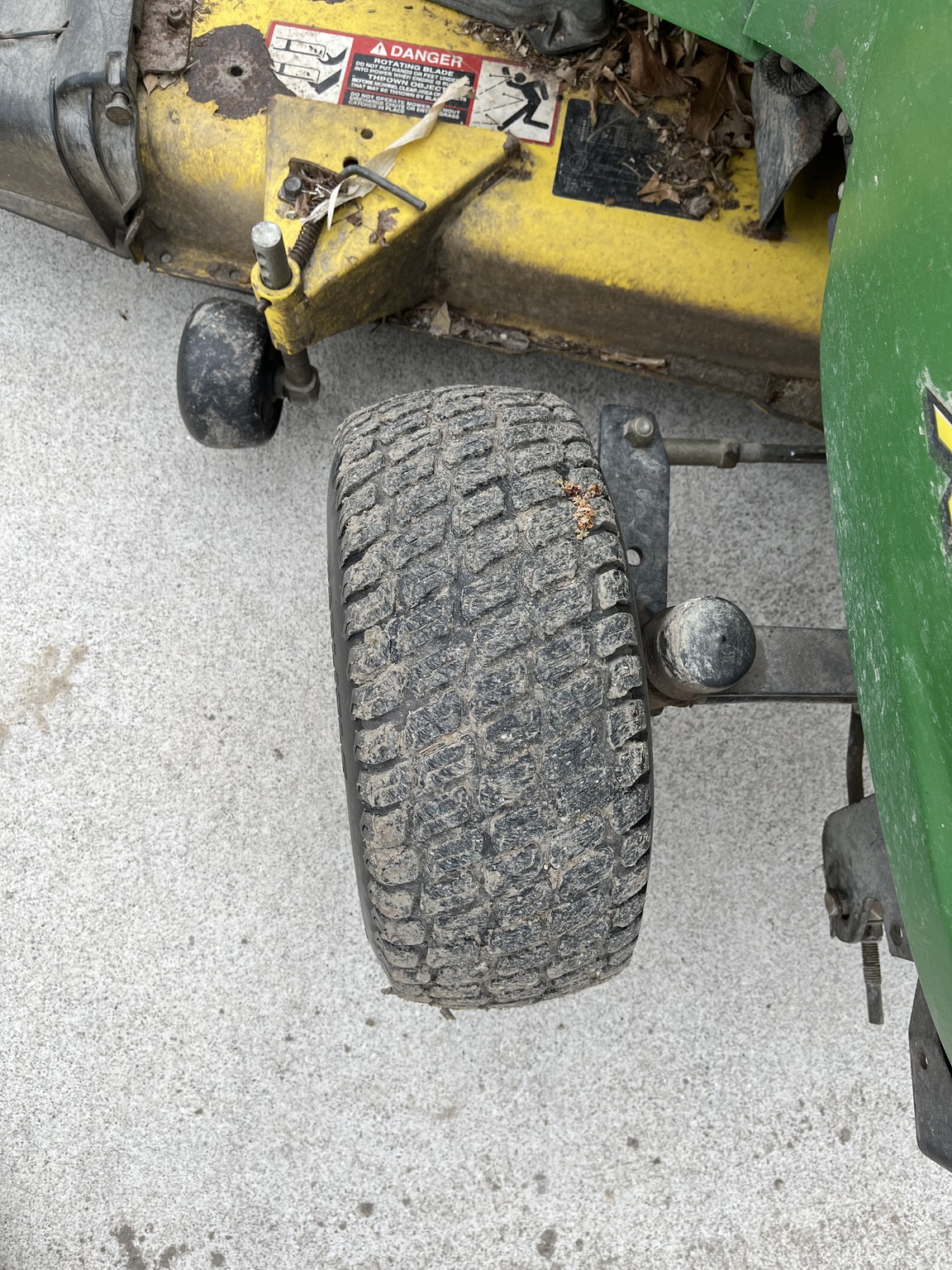 2009 John Deere X530 Image 8