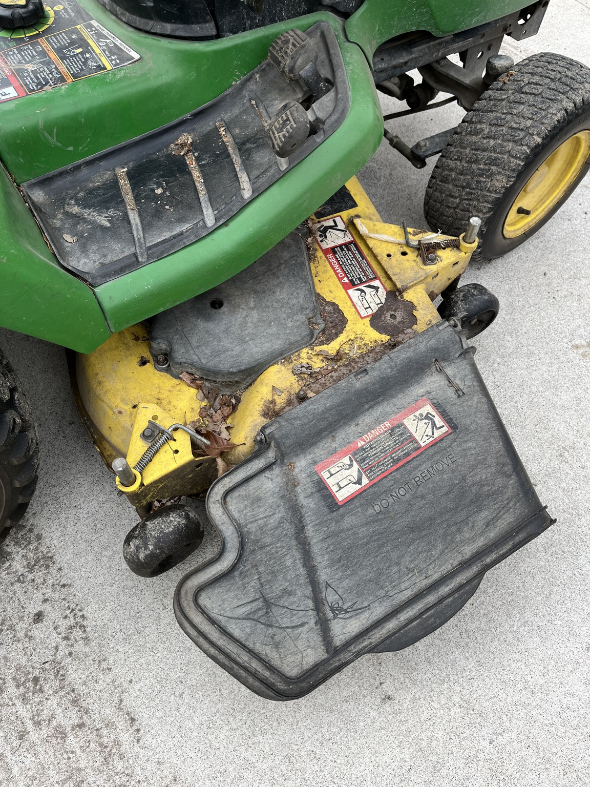 2009 John Deere X530 Image 13