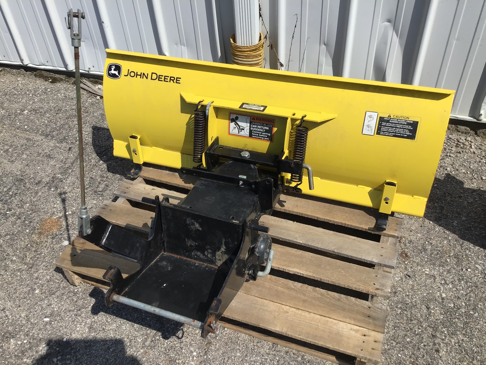 2009 John Deere X530 Image 17