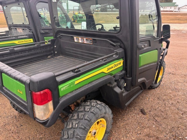 2021 John Deere XUV835M HVAC Cab Image 4