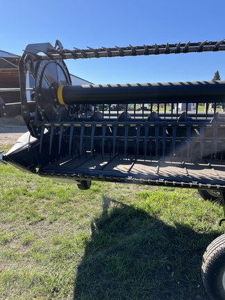 Used 2017 John Deere S680 Combines at Horizon Ag & Turf in Lloydminster, AB - Photo21