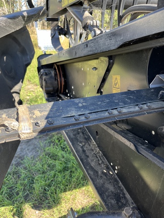 Used 2017 John Deere S680 Combines at Horizon Ag & Turf in Lloydminster, AB - Photo24