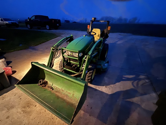 Used 2014 John Deere 2025R Compact Utility Tractors at Koenig Equipment in Knightstown, IN - Photo2