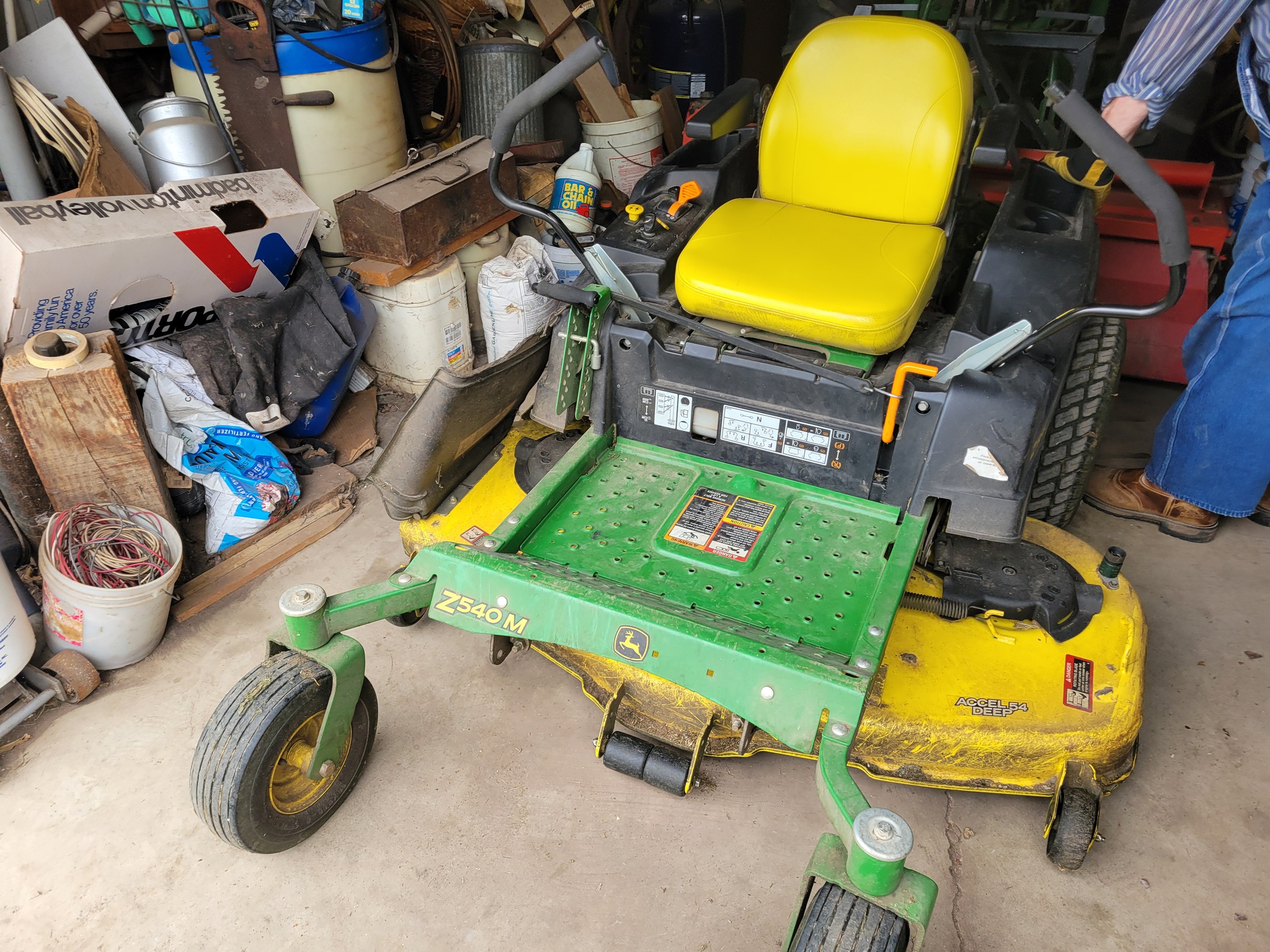 2016 John Deere Z540M