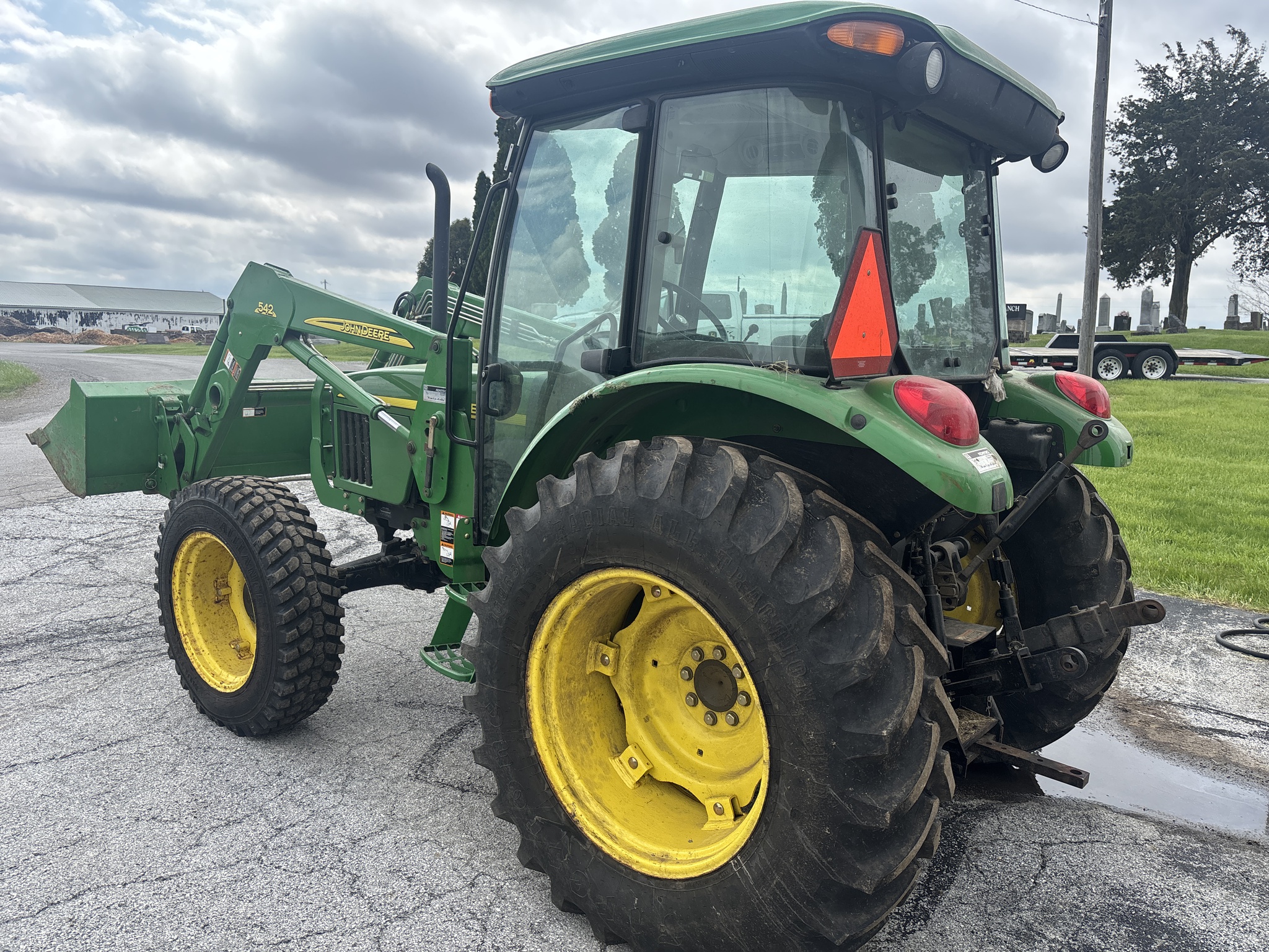 Used 2005 John Deere 5420 Utility Tractors at Koenig Equipment in Tipp City, OH - PhotoXL1