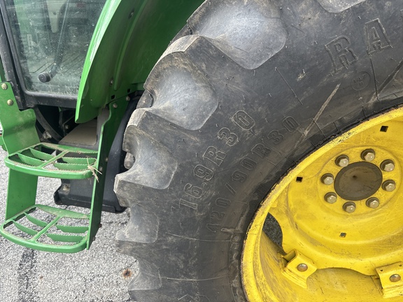 Used 2005 John Deere 5420 Utility Tractors at Koenig Equipment in Tipp City, OH - Photo3