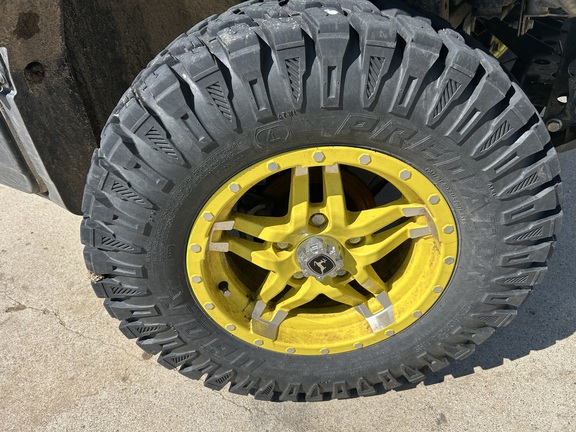 2023 John Deere XUV 835R - Photo2