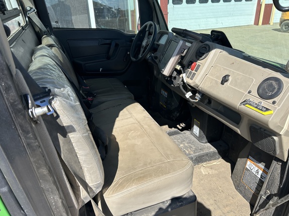 2023 John Deere XUV 835R - Photo4