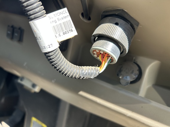 2023 John Deere XUV 835R - Photo5