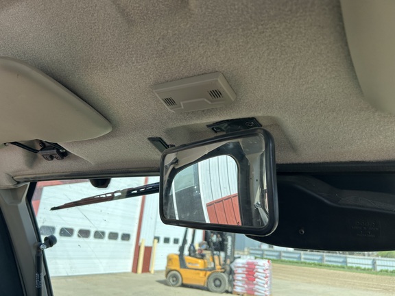 2023 John Deere XUV 835R - Photo8