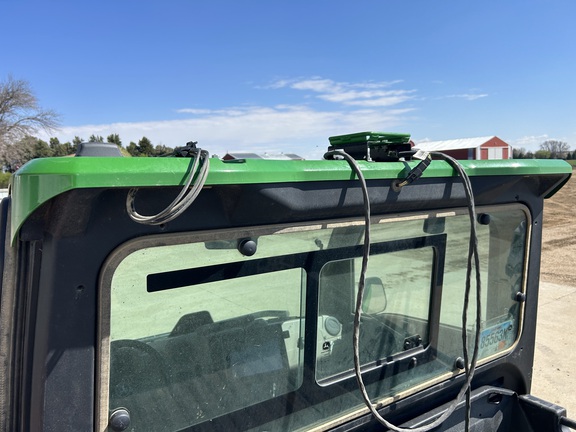 2023 John Deere XUV 835R - Photo18