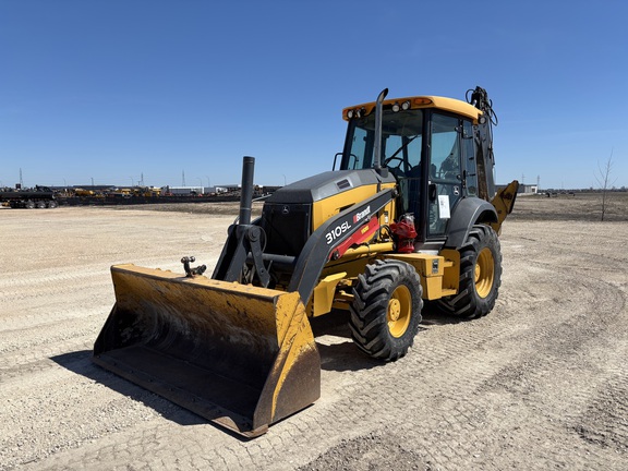 Photo of a 2018 John Deere 310SL