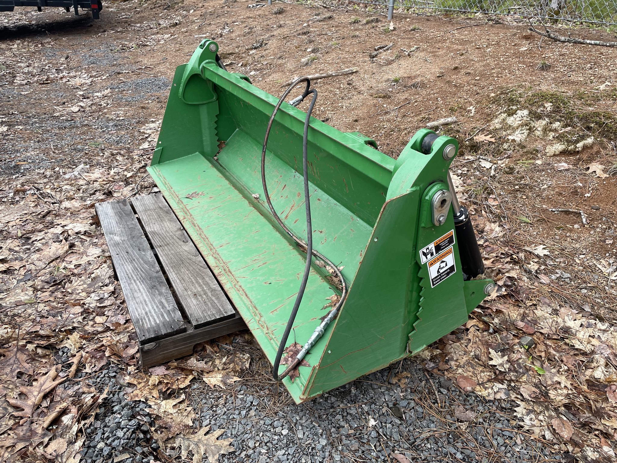 2022 John Deere 3039R Image 23