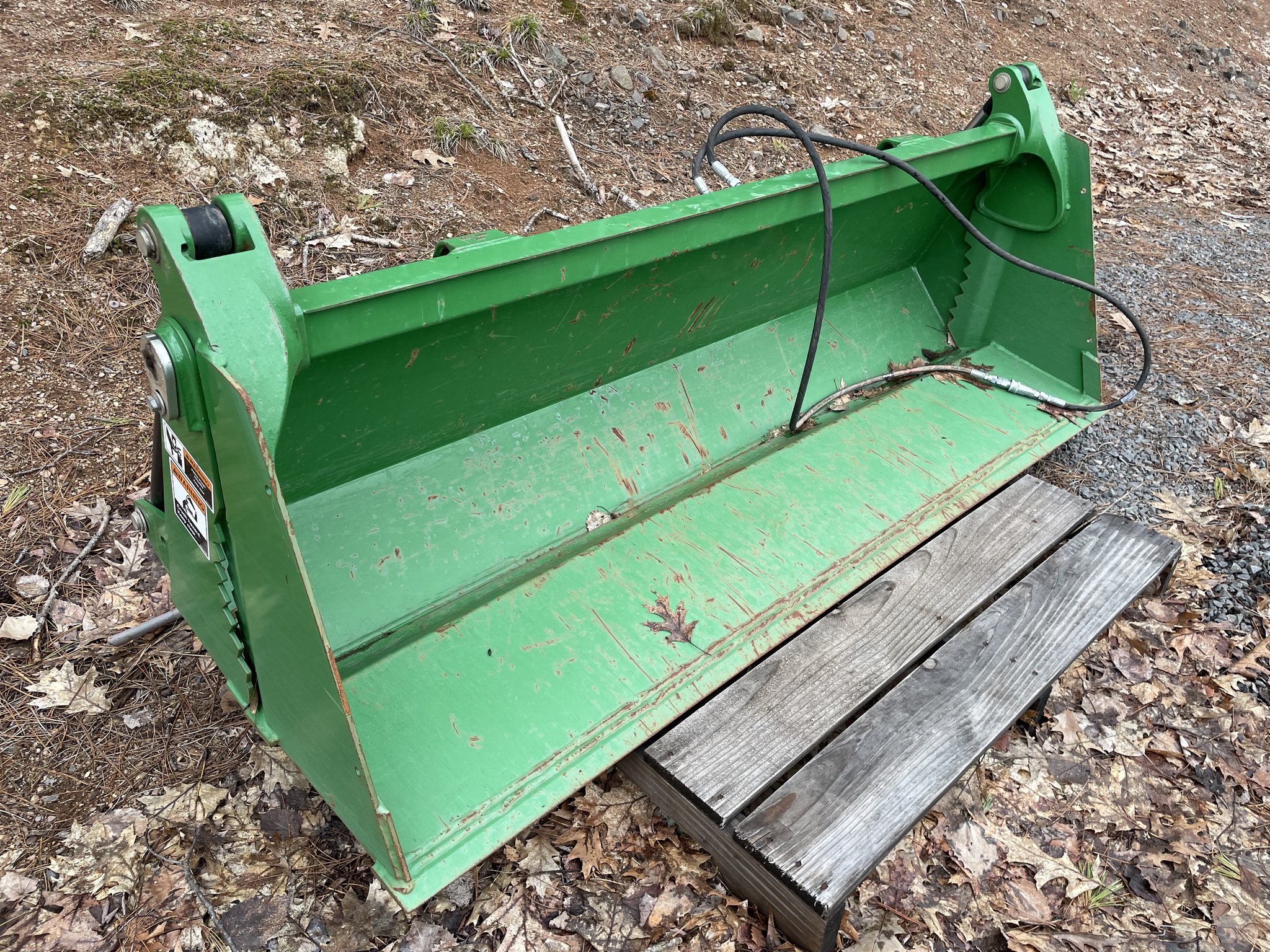 2022 John Deere 3039R Image 24