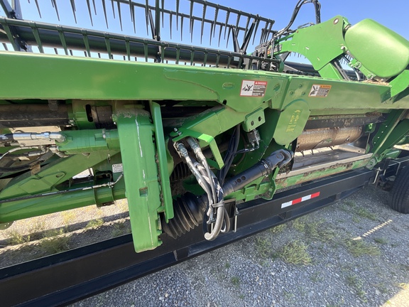 Photo of 2019 John Deere 745FD