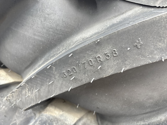 Used 2018 Michelin 620/70R38 Tires & Tracks at Horizon Ag & Turf in Lloydminster, AB - Photo10