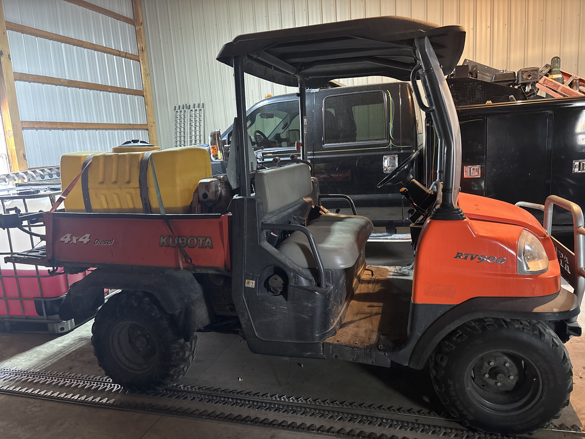 Used 2013 Kubota RTV900G ATVs & Gators at Koenig Equipment in Urbana, OH - PhotoXL0