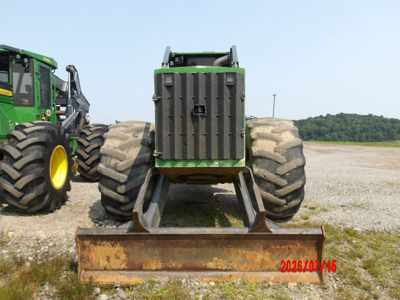 2017 John Deere 848L
