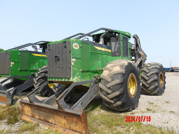 2017 John Deere 848L