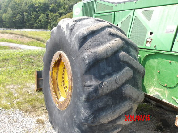 2017 John Deere 848L