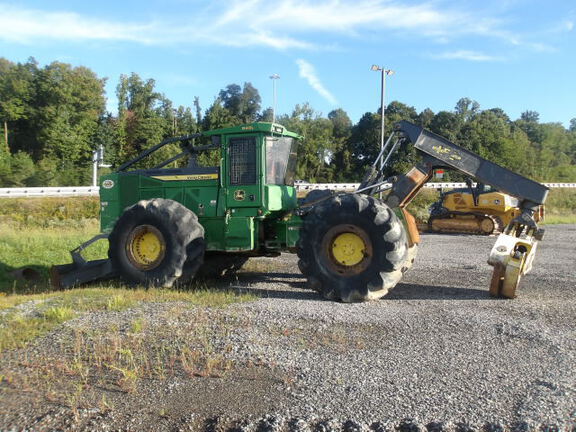 2017 John Deere 848L