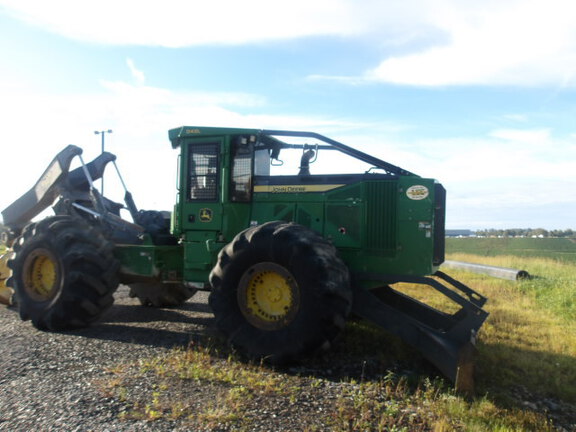 2017 John Deere 848L