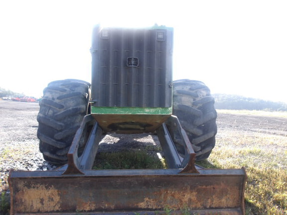 2017 John Deere 848L