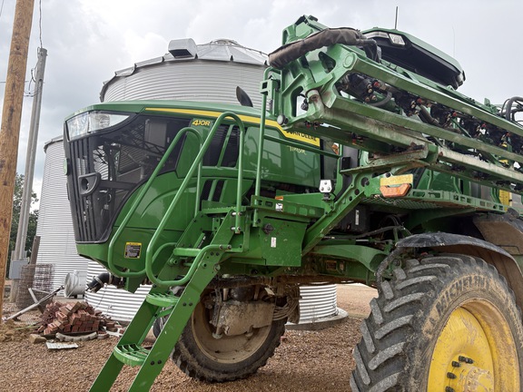 Photo of 2023 John Deere 410R