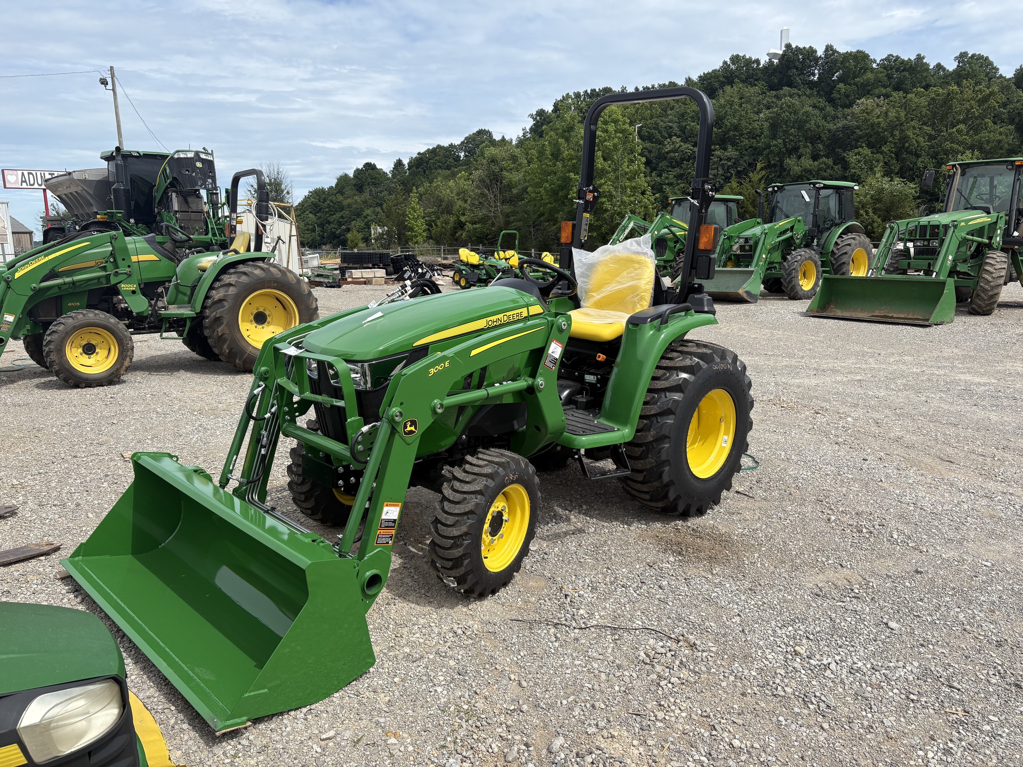 2026 John Deere 3032E