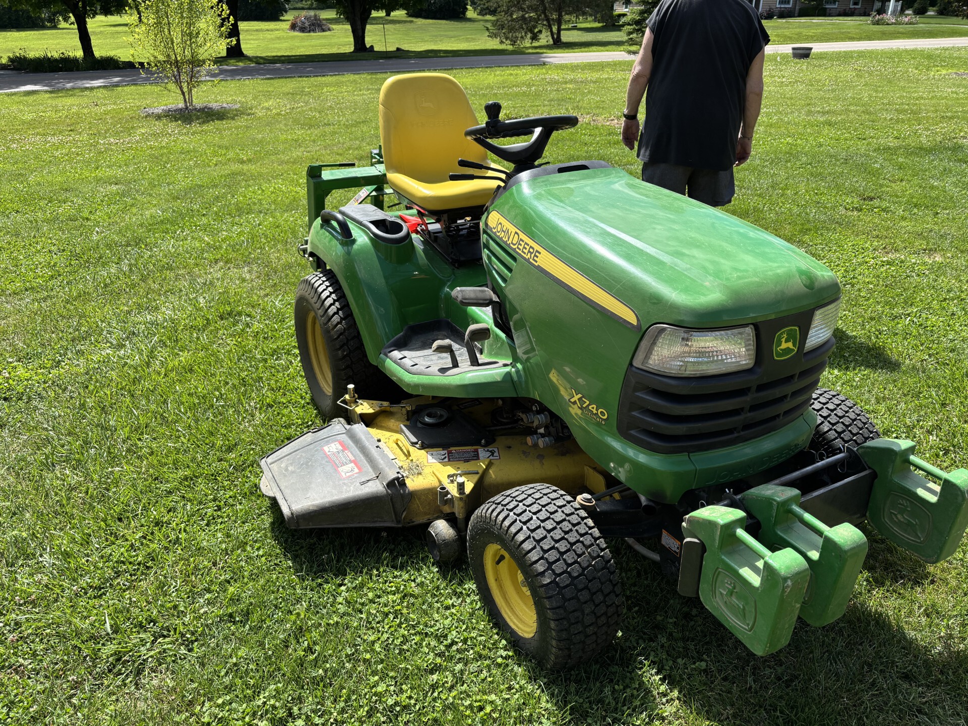 Used 2011 John Deere X740 Lawn & Garden Tractors at Koenig Equipment in Germantown, OH - PhotoXL0
