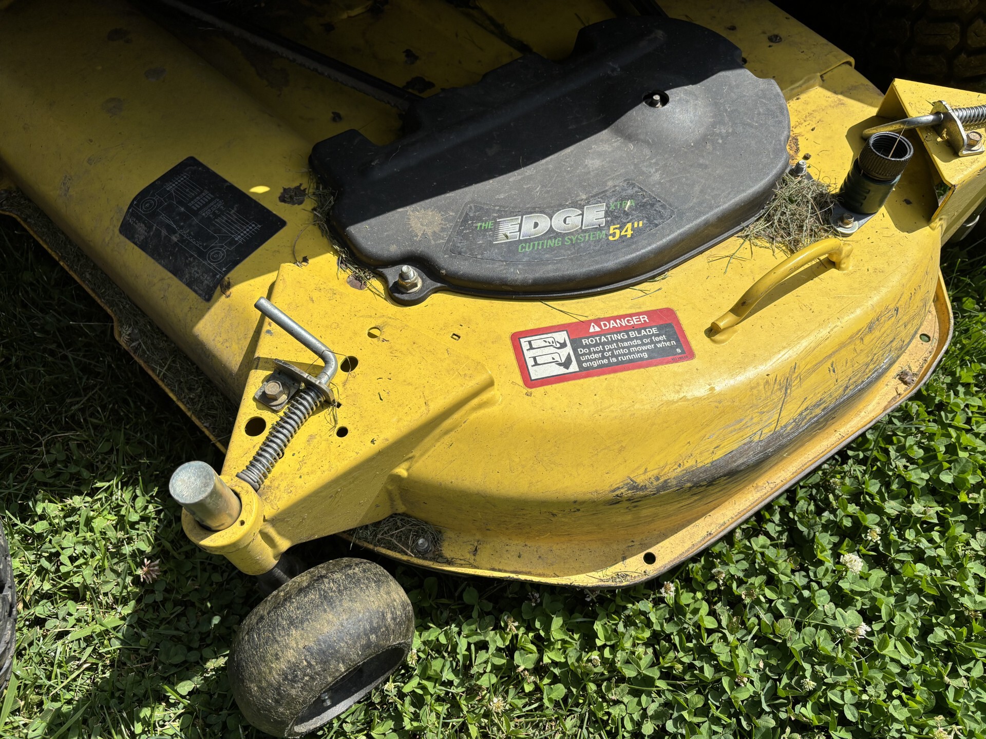Used 2011 John Deere X740 Lawn & Garden Tractors at Koenig Equipment in Germantown, OH - PhotoXL12