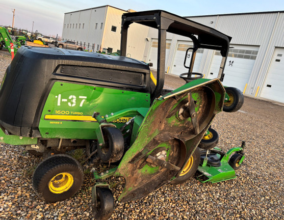 2016 John Deere 1600