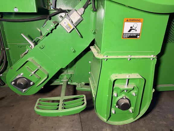 Photo of 2024 John Deere S770