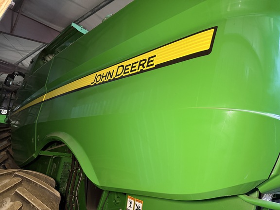 Photo of 2024 John Deere S770