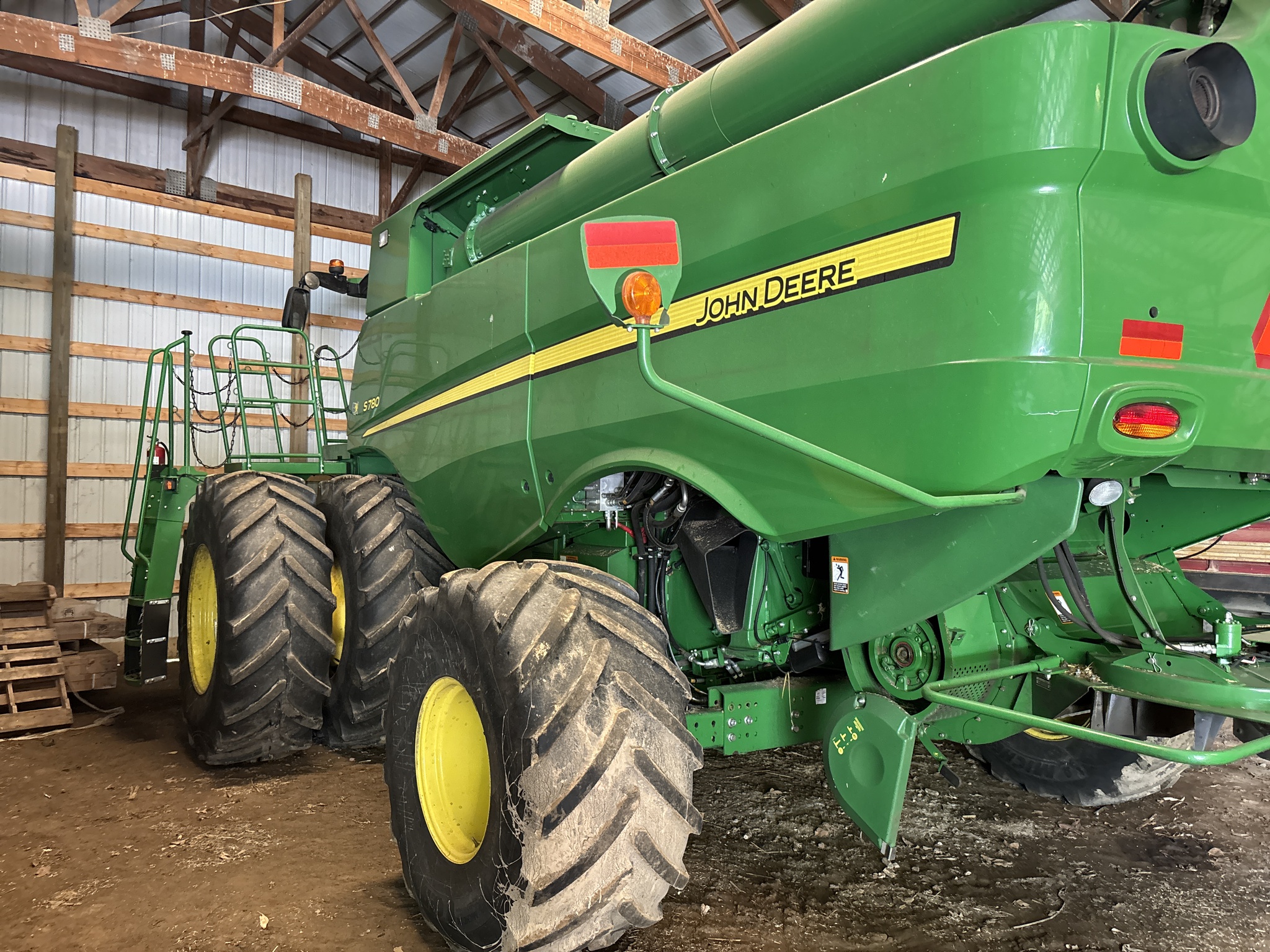 Used 2018 John Deere S780 Combines at Koenig Equipment in Oxford, OH - PhotoXL0