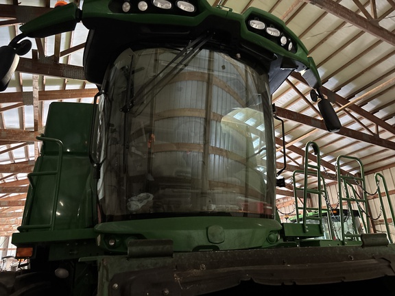 Used 2018 John Deere S780 Combines at Koenig Equipment in Oxford, OH - Photo32