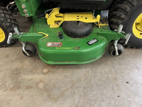 Photo of 2024 John Deere 1025R
