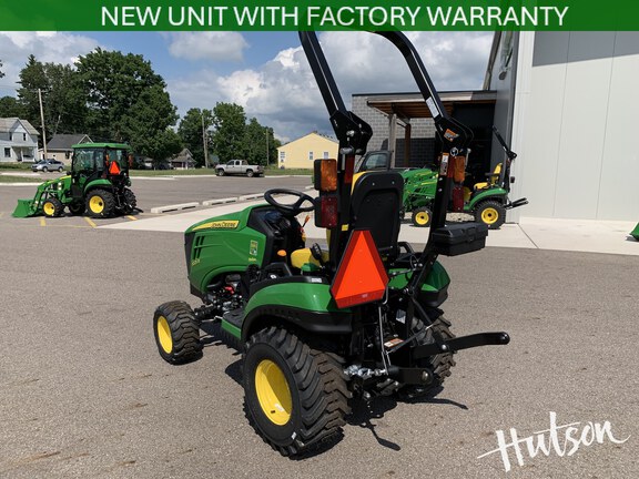 Photo of 2026 John Deere 1025R