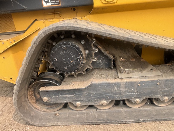 Photo of 2024 John Deere 331G