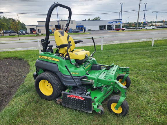 2009 John-Deere Z925A