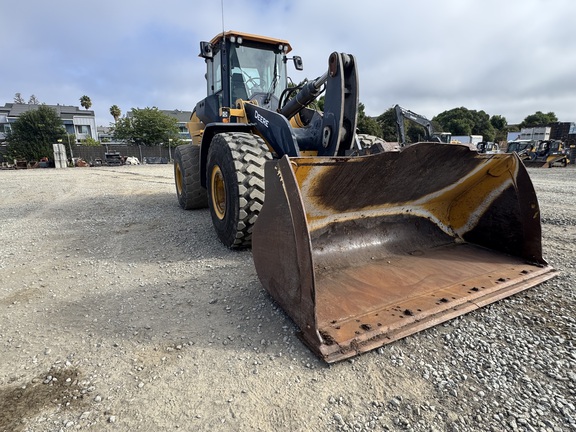 2023 John Deere 644 P
