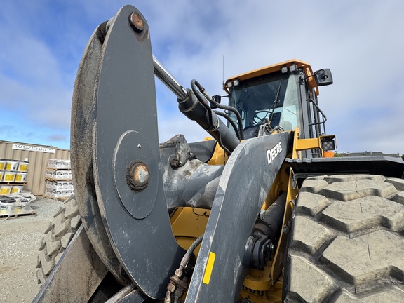 2023 John Deere 644 P