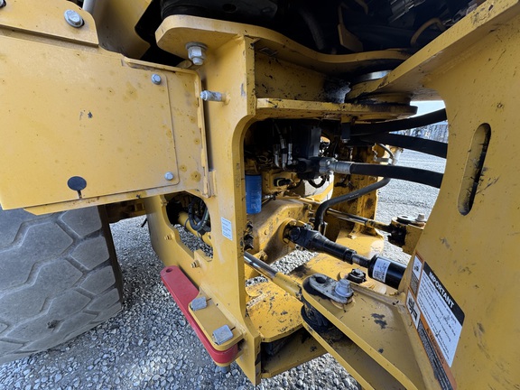 2023 John Deere 644 P