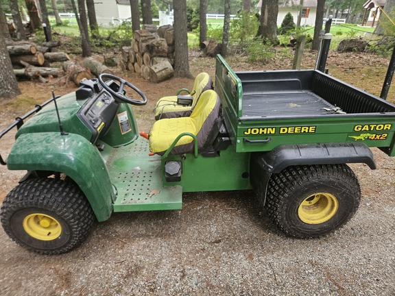 Photo of 1996 John Deere 4X2